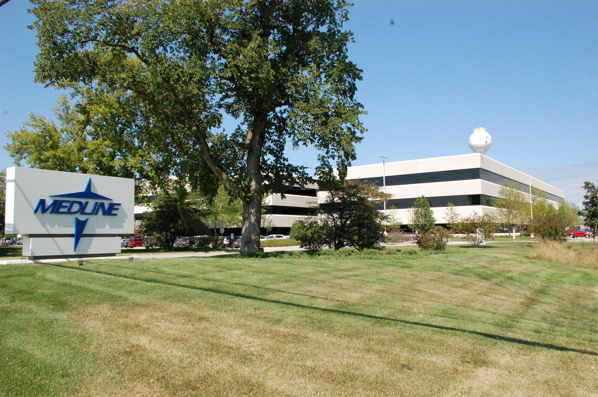 Medline Industries headquarters in Mundelein, Illinois