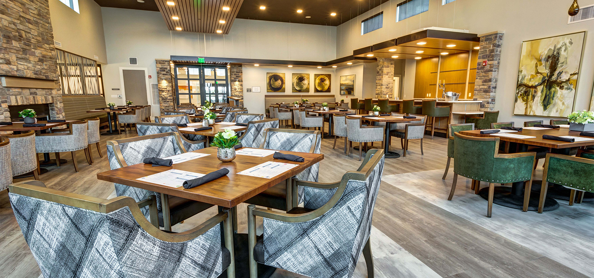 The Oaks at Algonquin Senior Living Residence