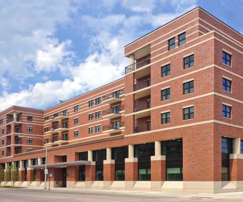 Exterior of Oakwood Shores Terrace Apartments