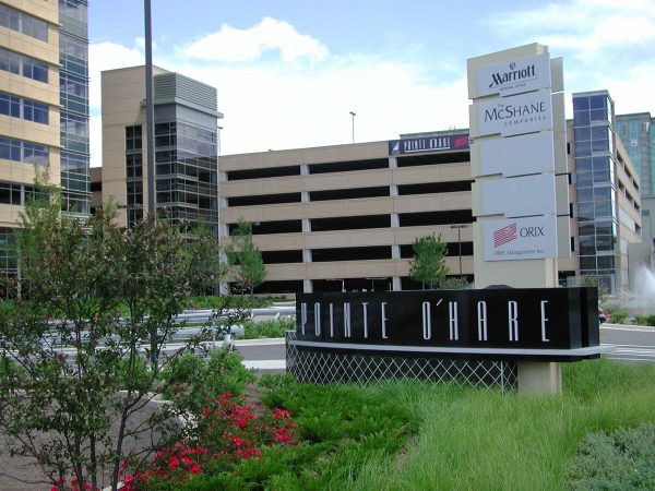 Pointe O’Hare Parking