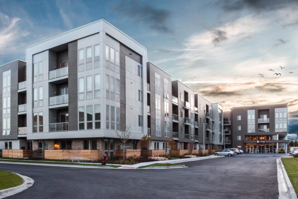 Woodview Apartments in Deerfield, Illinois